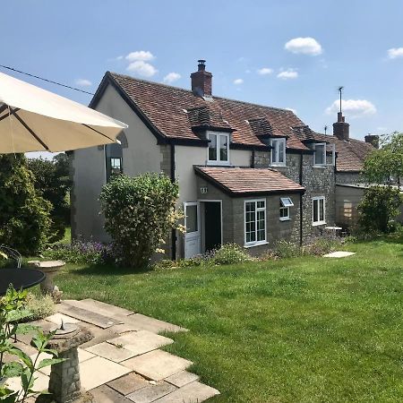 Charming Modernized Country Cottage Near Mere, Wiltshire Mere  Exteriör bild