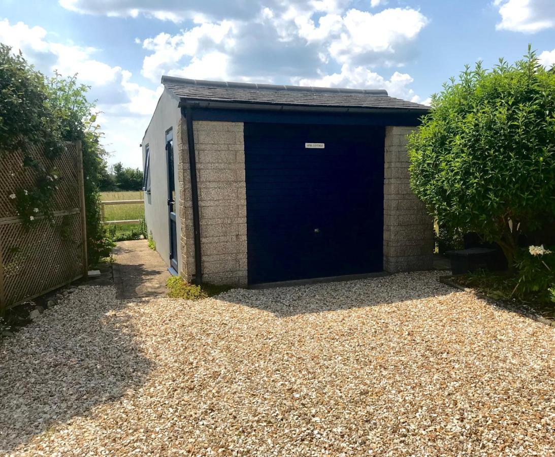 Charming Modernized Country Cottage Near Mere, Wiltshire Mere  Exteriör bild